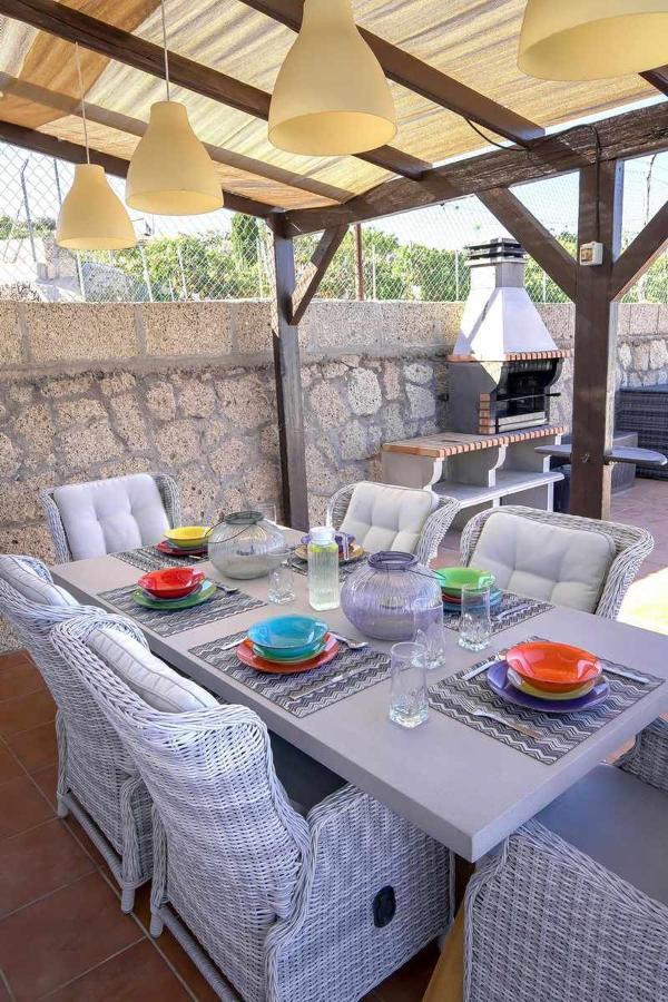 Villa Rural Casa Blanca By Tenerife Rental & Sales Granadilla De Abona Dış mekan fotoğraf